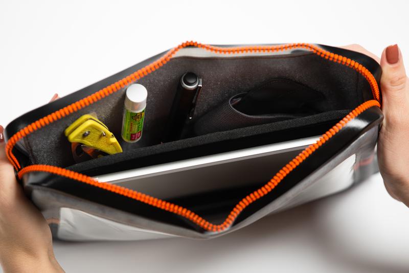 Scratch N Dent ugo® Black Geo Collection TABLET